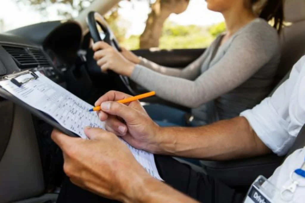 Crack the Spanish Driving Licence Test with Essential Language Tips