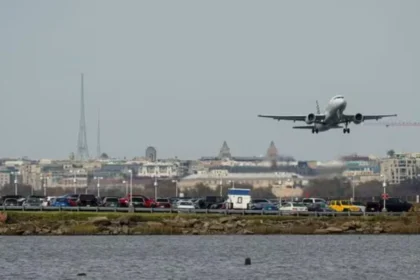 Iberia Cancels Flights to Venezuela Amid Security Warnings and Rising Military Tensions